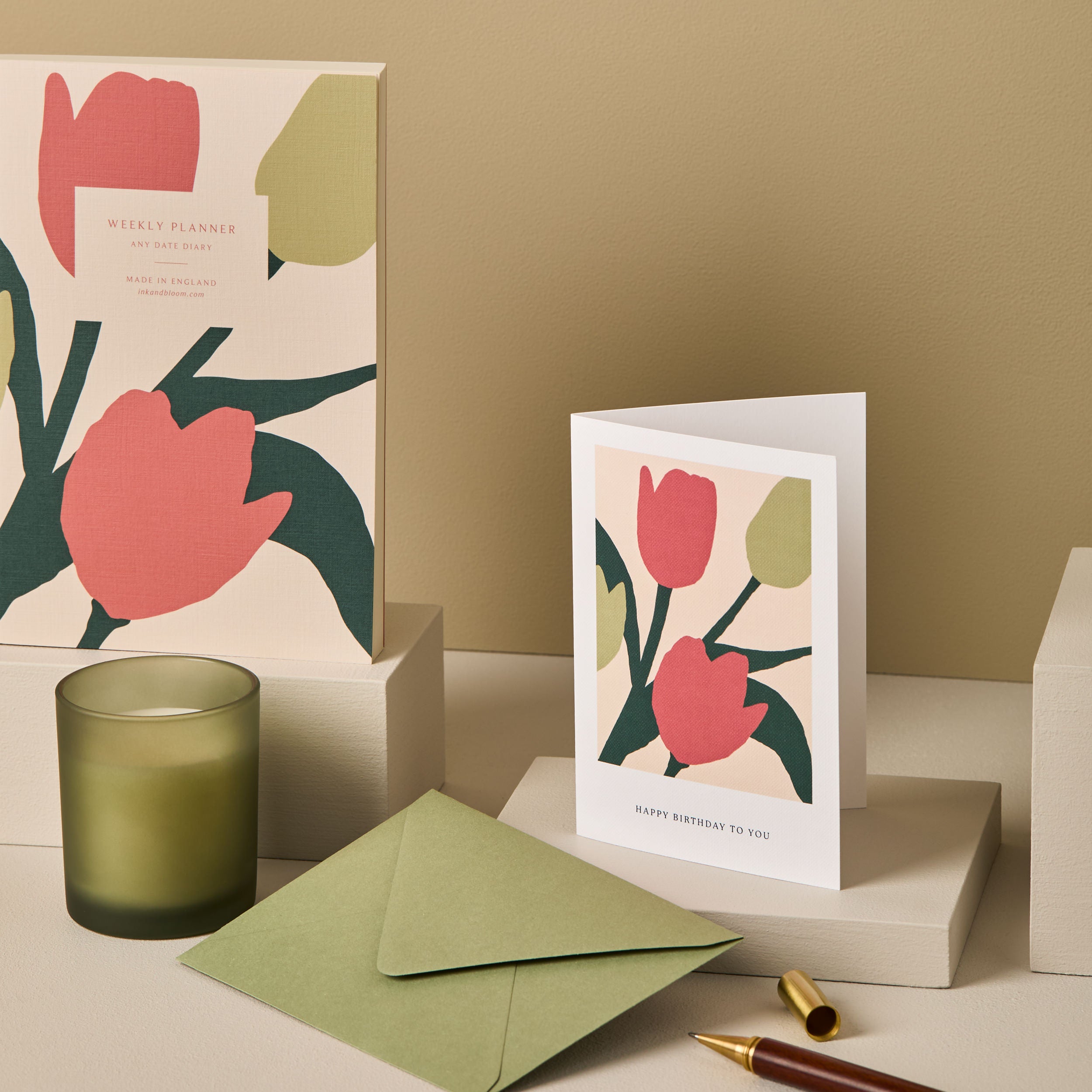 Weekly Planner, A5, Undated in Tulip Bloom