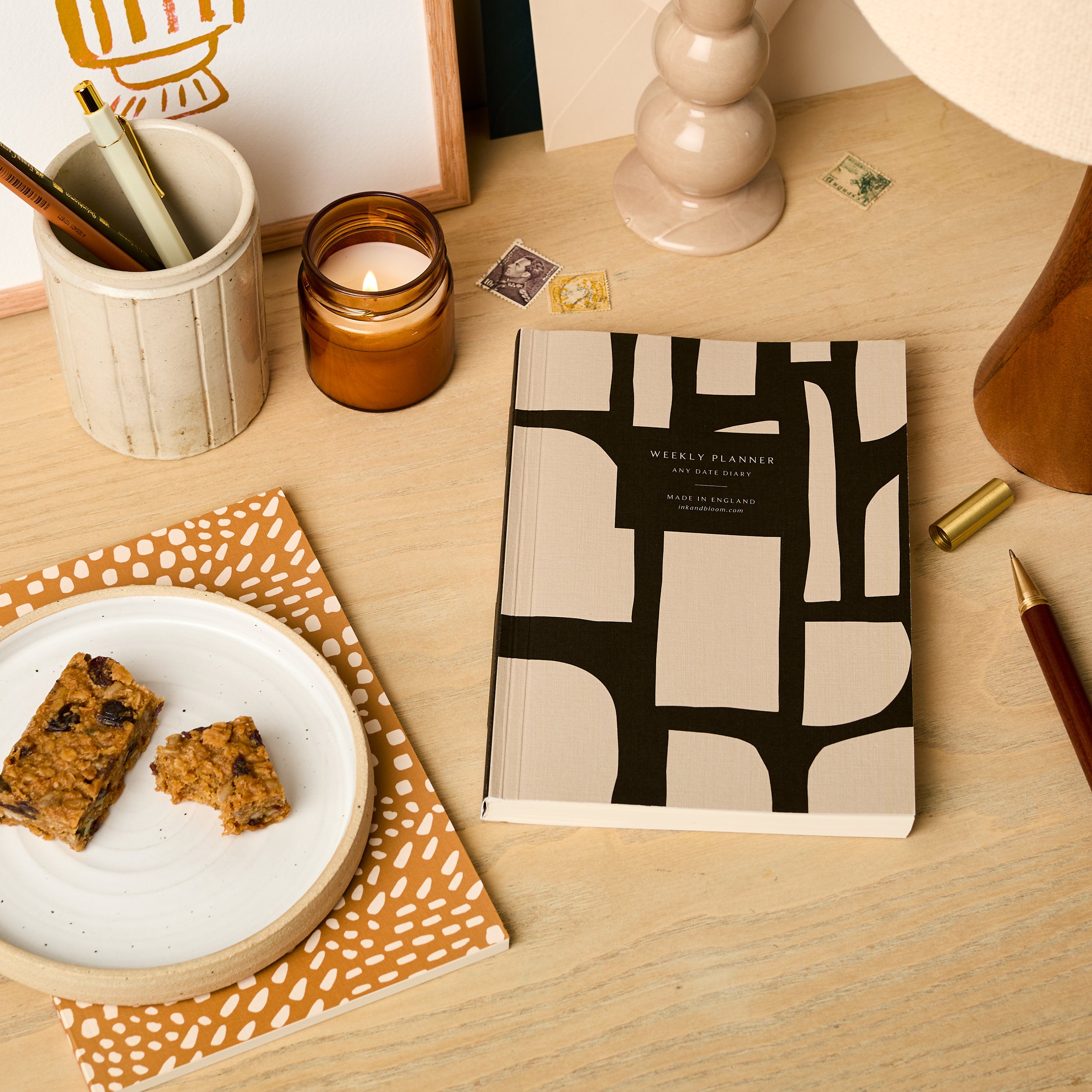 Abstract Black & Cream Shapes | A5 Undated Weekly Planner